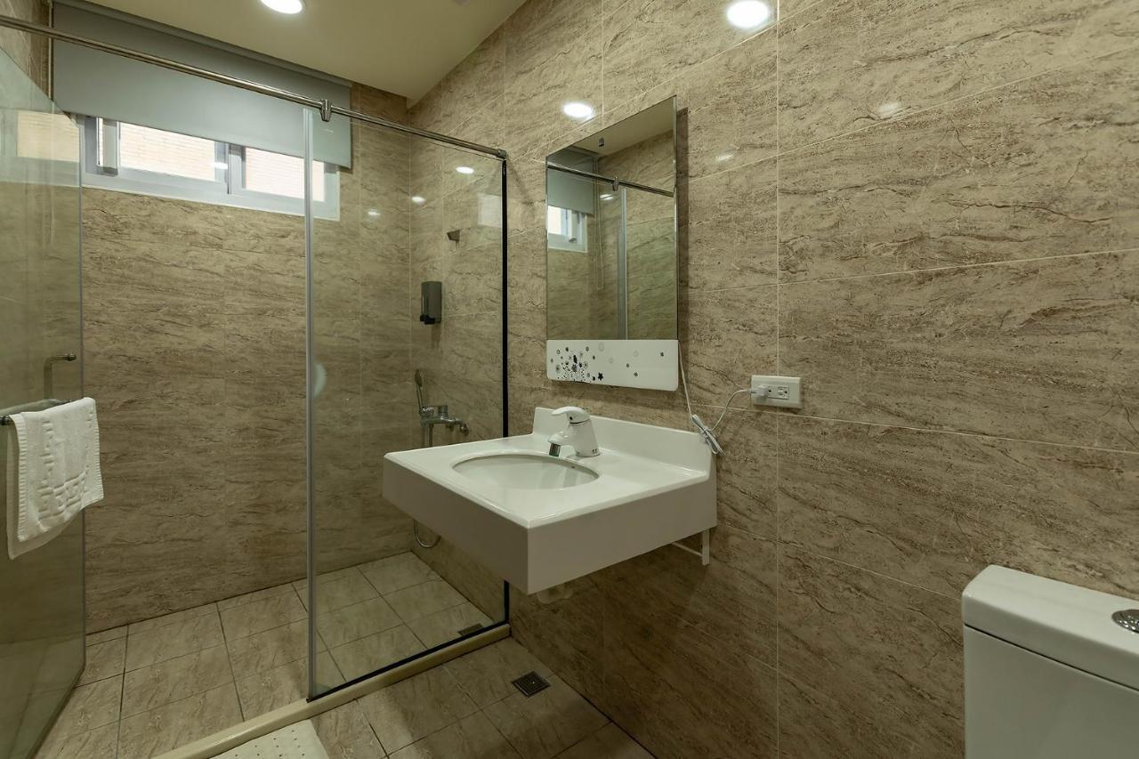 茉白電梯民宿bed And Breakfast Elevator 花蓮夜市電梯包棟 Hualien City Ngoại thất bức ảnh
